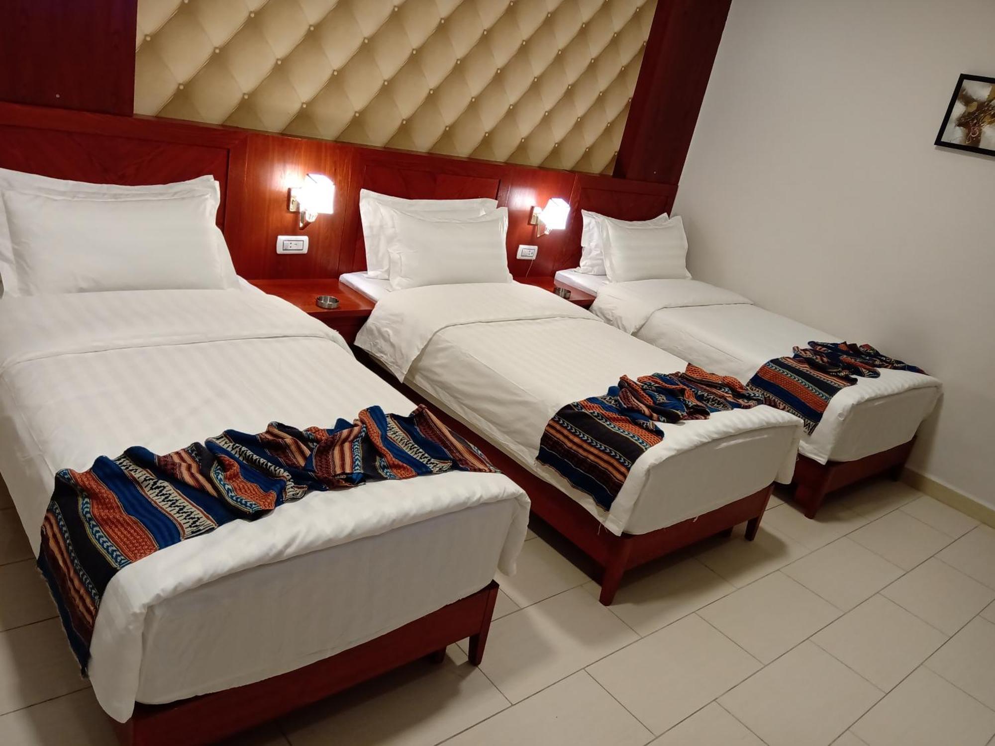Seven7Days Hotel Akaba Szoba fotó