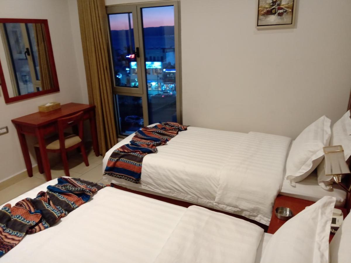 Seven7Days Hotel Akaba Kültér fotó